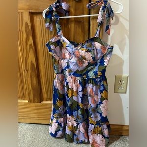 Floral print dress. Super cute for spring and has bow sleeves.
